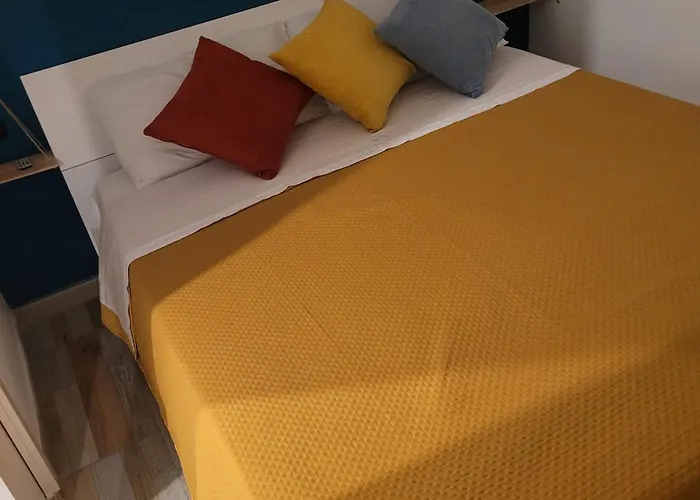 Blumon Guest House